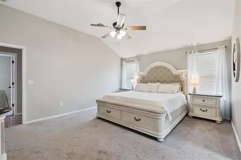 Bedroom - 1925 Olde School Rd, Edmond, OK 73012 photo 3 of 8