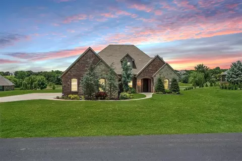 6301 Valley View Rd, Edmond, OK 73034