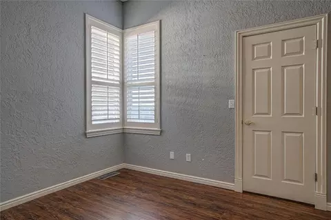 Bedroom - 1004 Reginald Dr, Norman, OK 73072 photo 3 of 6