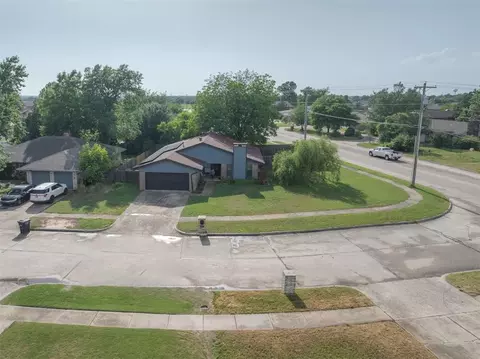 View/Area - 3501 Necia St, Moore, OK 73160 photo 2 of 5