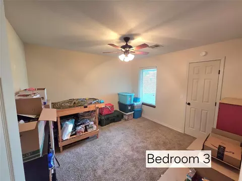 Bedroom - 605 Hayes St, Altus, OK 73521 photo 4 of 5