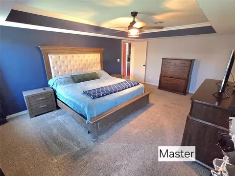 Bedroom - 605 Hayes St, Altus, OK 73521 photo 1 of 5