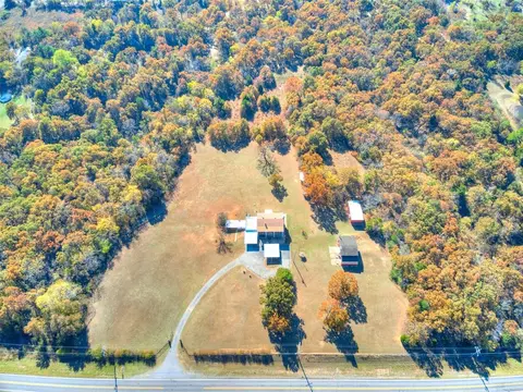 29805 SE 29th St, Mcloud, OK 74851
