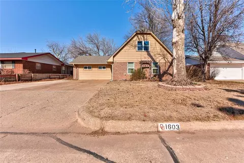 1603 Canterbury St, Norman, OK 73069