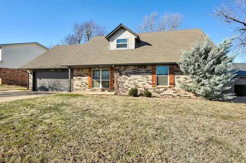 8813 Aaron Dr, Oklahoma City, OK 73132