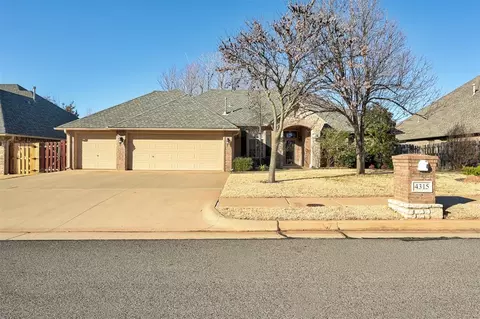 4315 Gallant Fox Dr, Edmond, OK 73025