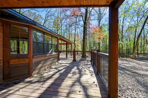 Exterior - 180 Johnboat Ln, Broken Bow, OK 74728 photo 4 of 9