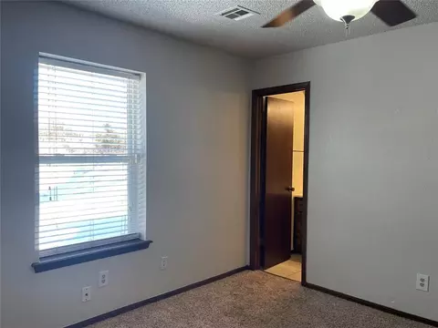 Bedroom - 19 Echo Ln, Harrah, OK 73045 photo 6 of 6