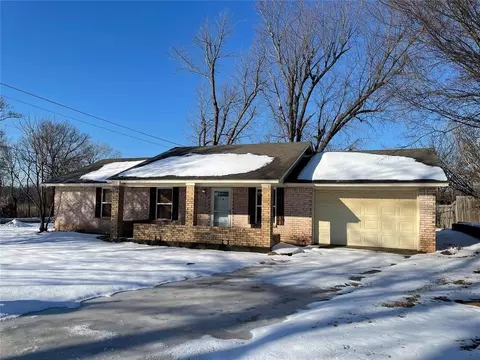 Exterior - 19 Echo Ln, Harrah, OK 73045 photo 3 of 7