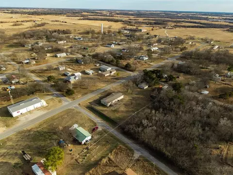 View/Area - 213 S 2nd St, Byars, OK 74831 photo 10 of 10