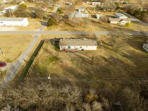 View/Area - 213 S 2nd St, Byars, OK 74831 photo 5 of 10