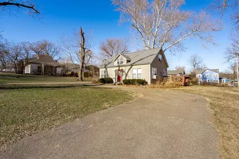 112 W First St, Coyle, OK 73027 photo 2