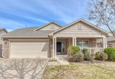 13309 SW 3rd St, Yukon, OK 73099