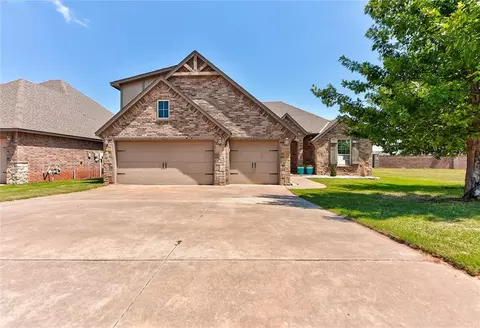 10805 NW 36th Ter, Yukon, OK 73099