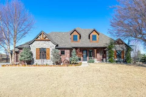 2111 NW 37th St, Newcastle, OK 73065