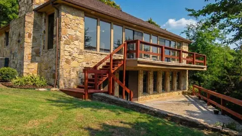 4276 Honey Creek Dr, Davis, OK 73030