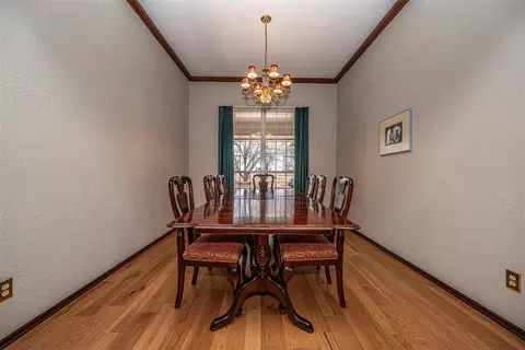 Dining - 1913 Kyle Dr, Guthrie, OK 73044 photo 2 of 5