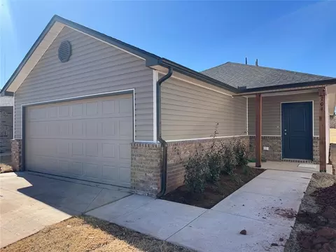 704 NE 103rd St, Oklahoma City, OK 73114