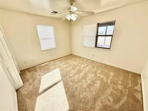 Bedroom - 1102 N Lee St, Altus, OK 73521 photo 1 of 5