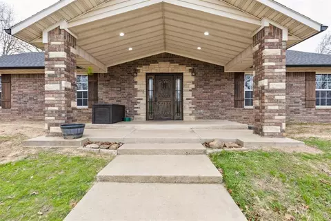 108078 N 3830 Rd, Okemah, OK 74859