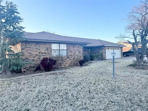 905 N Ann St, Granite, OK 73547