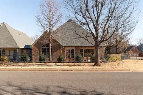 3717 Bonaire Pl, Edmond, OK 73013