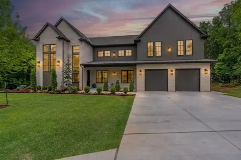 3224 Hidden Creek Dr, Edmond, OK 73034