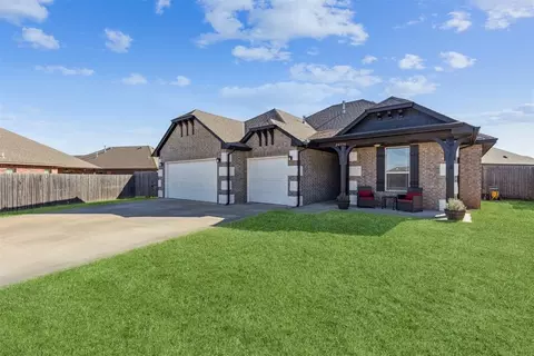 20590 Legacy Xing, Harrah, OK 73045