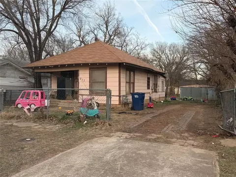 217 S Minnesota Ave, Shawnee, OK 74801