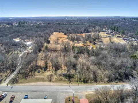 17700 SE 29th St, Choctaw, OK 73020