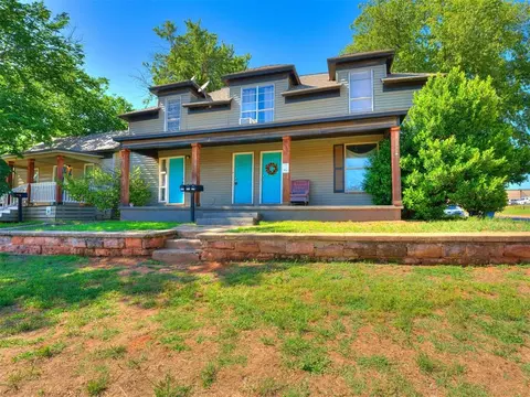 220 E Springer Ave, Guthrie, OK 73044 photo 4