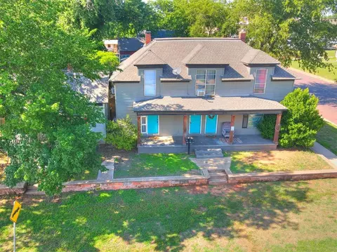 220 E Springer Ave, Guthrie, OK 73044 photo 13