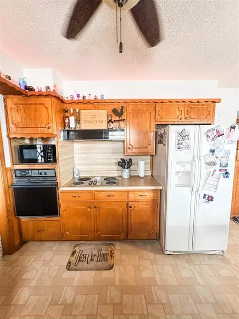 114 W Pine St, Binger, OK 73009 photo 12