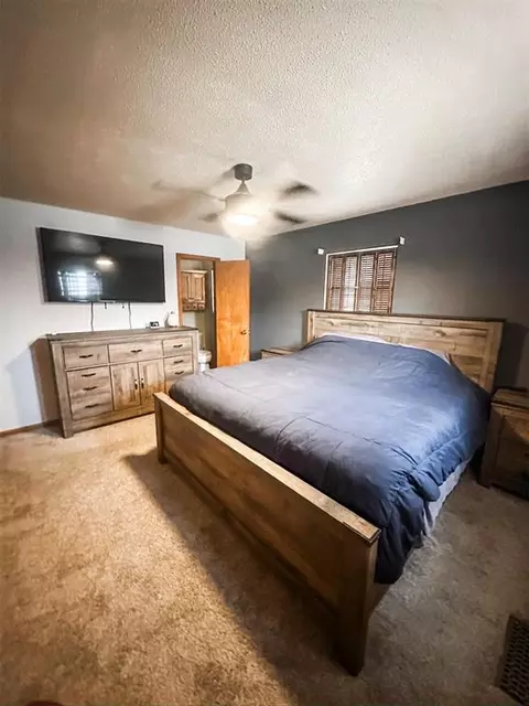 114 W Pine St, Binger, OK 73009 photo 23