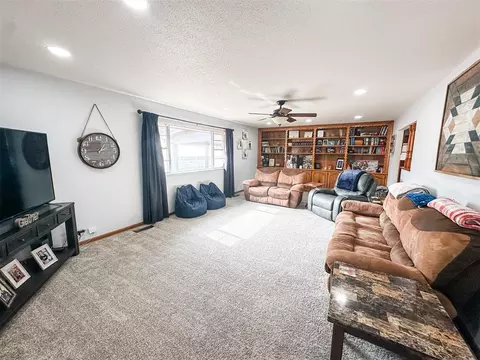 114 W Pine St, Binger, OK 73009 photo 16