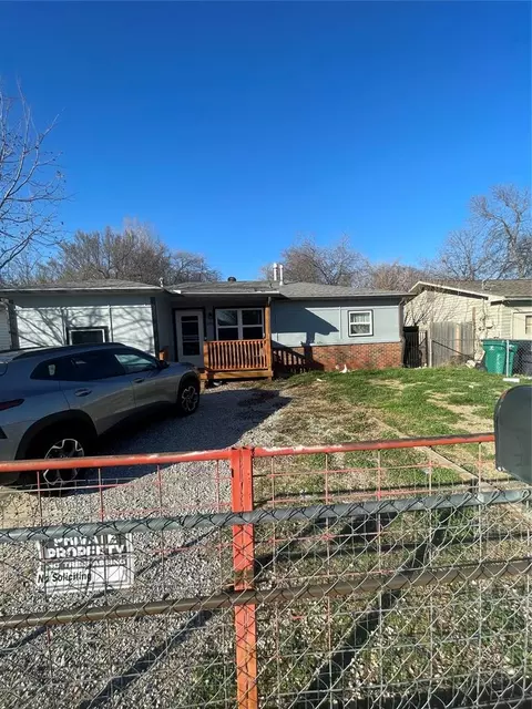 1035 SE 39th St, Oklahoma City, OK 73129