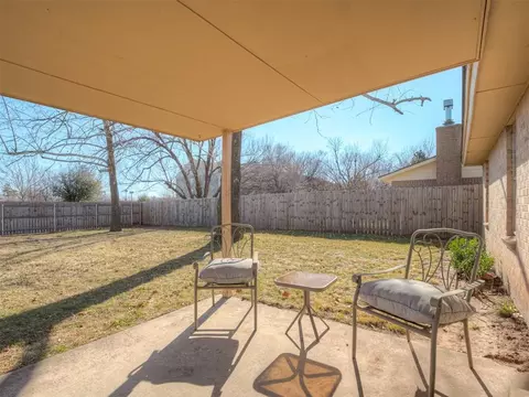705 Ash Ln, Norman, OK 73072 photo 43