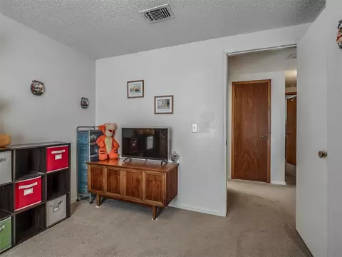 705 Ash Ln, Norman, OK 73072 photo 35