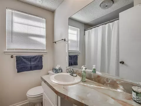 705 Ash Ln, Norman, OK 73072 photo 30
