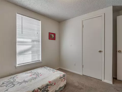 705 Ash Ln, Norman, OK 73072 photo 28