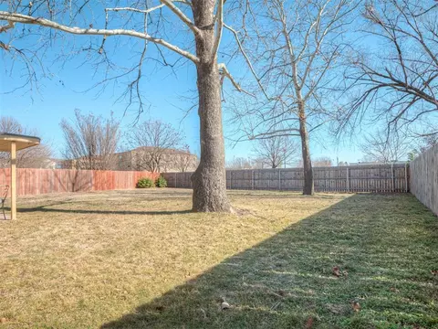 705 Ash Ln, Norman, OK 73072 photo 41