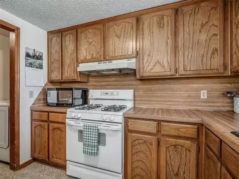 705 Ash Ln, Norman, OK 73072 photo 13