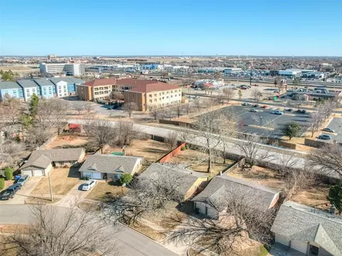 705 Ash Ln, Norman, OK 73072 photo 47