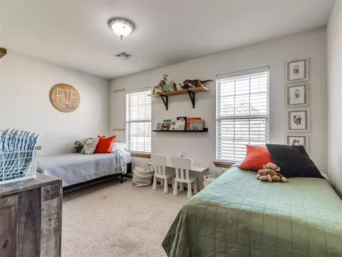 Bedroom - 1874 E Rock Creek Rd, Tuttle, OK 73089 photo 4 of 4
