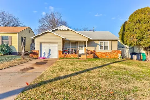 825 NE 30th St, Oklahoma City, OK 73105
