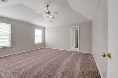 720 Elder Ln, Mustang, OK 73064 photo 21