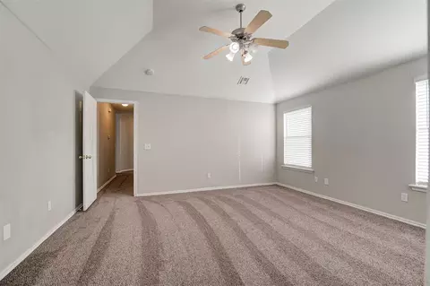 720 Elder Ln, Mustang, OK 73064 photo 22