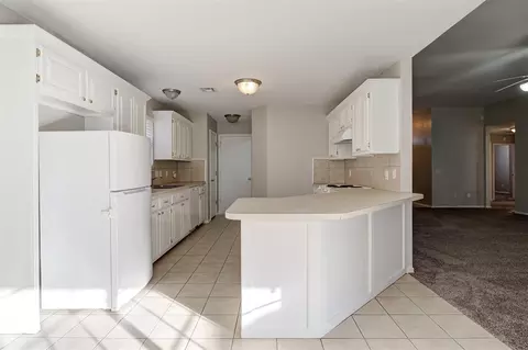 720 Elder Ln, Mustang, OK 73064 photo 15