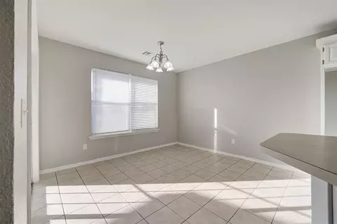 720 Elder Ln, Mustang, OK 73064 photo 12