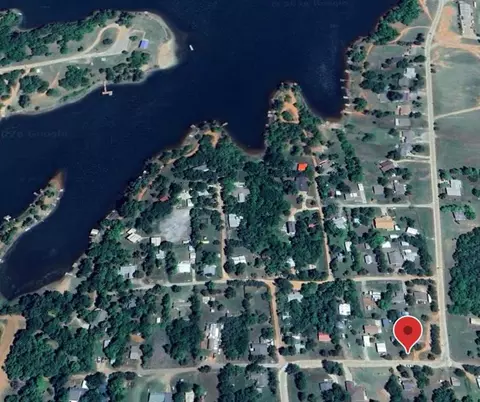 21134 Eighth St, Hinton, OK 73047